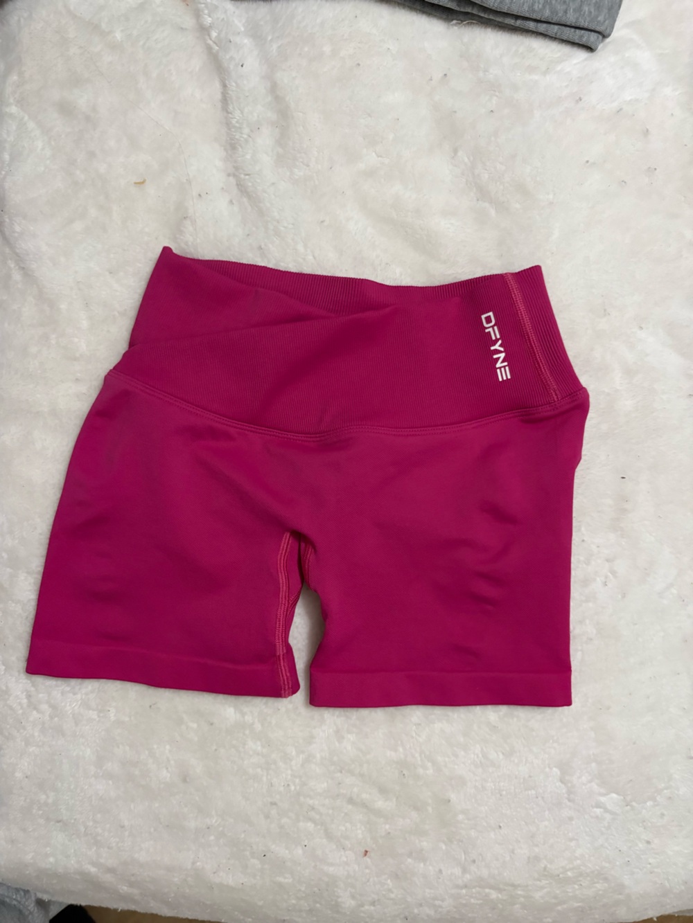 DFYNE Vision shorts